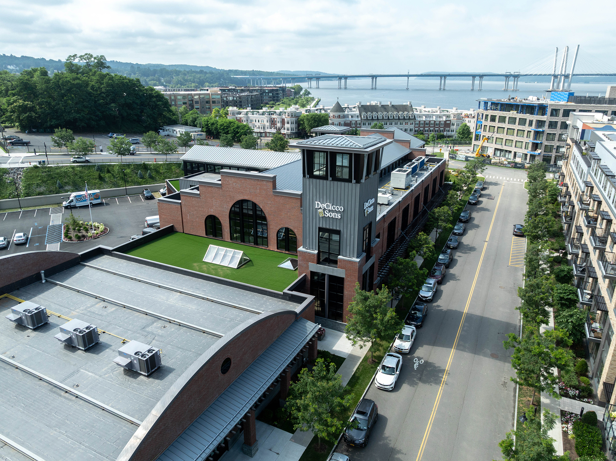 Exterior Shot of Deccio & Sons Sleepy Hollow